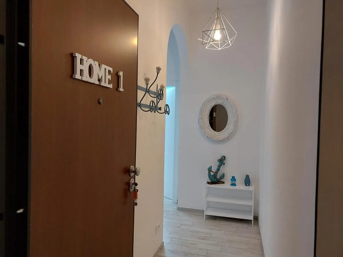 Apartment Una Finestra Sul Mare Home 1 Bergeggi
