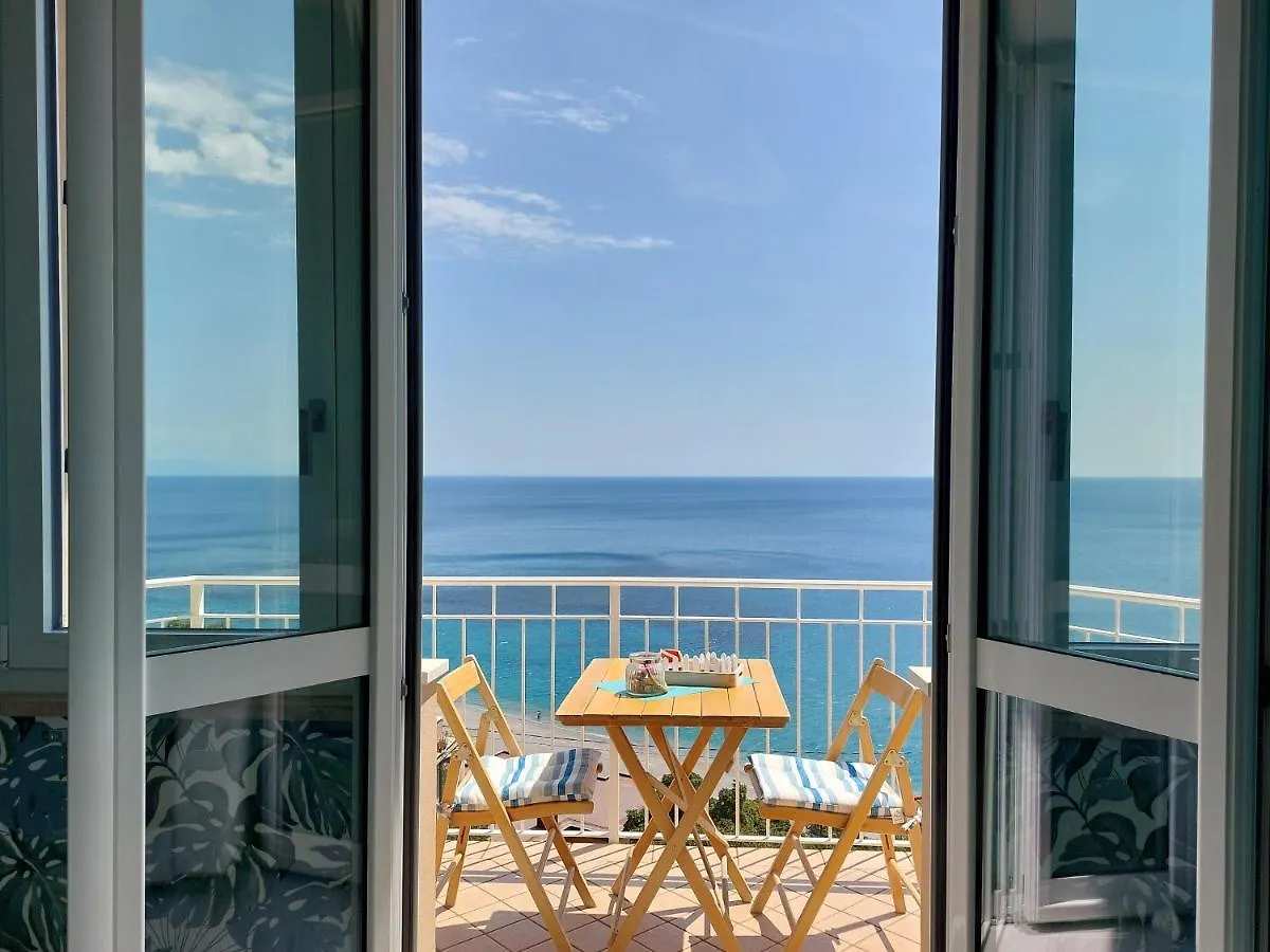 Una Finestra Sul Mare Home 1 Bergeggi