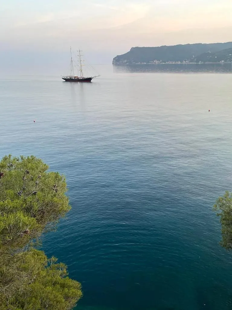 Una Finestra Sul Mare Home 1 Bergeggi 0*,